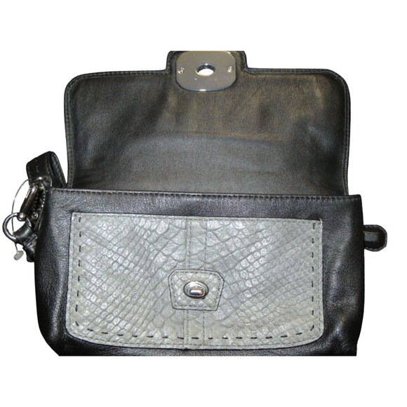 COACH Pinnacle Embossed Exotic Leather Color block Handbag & Matching wristlet - Picture 10 of 16